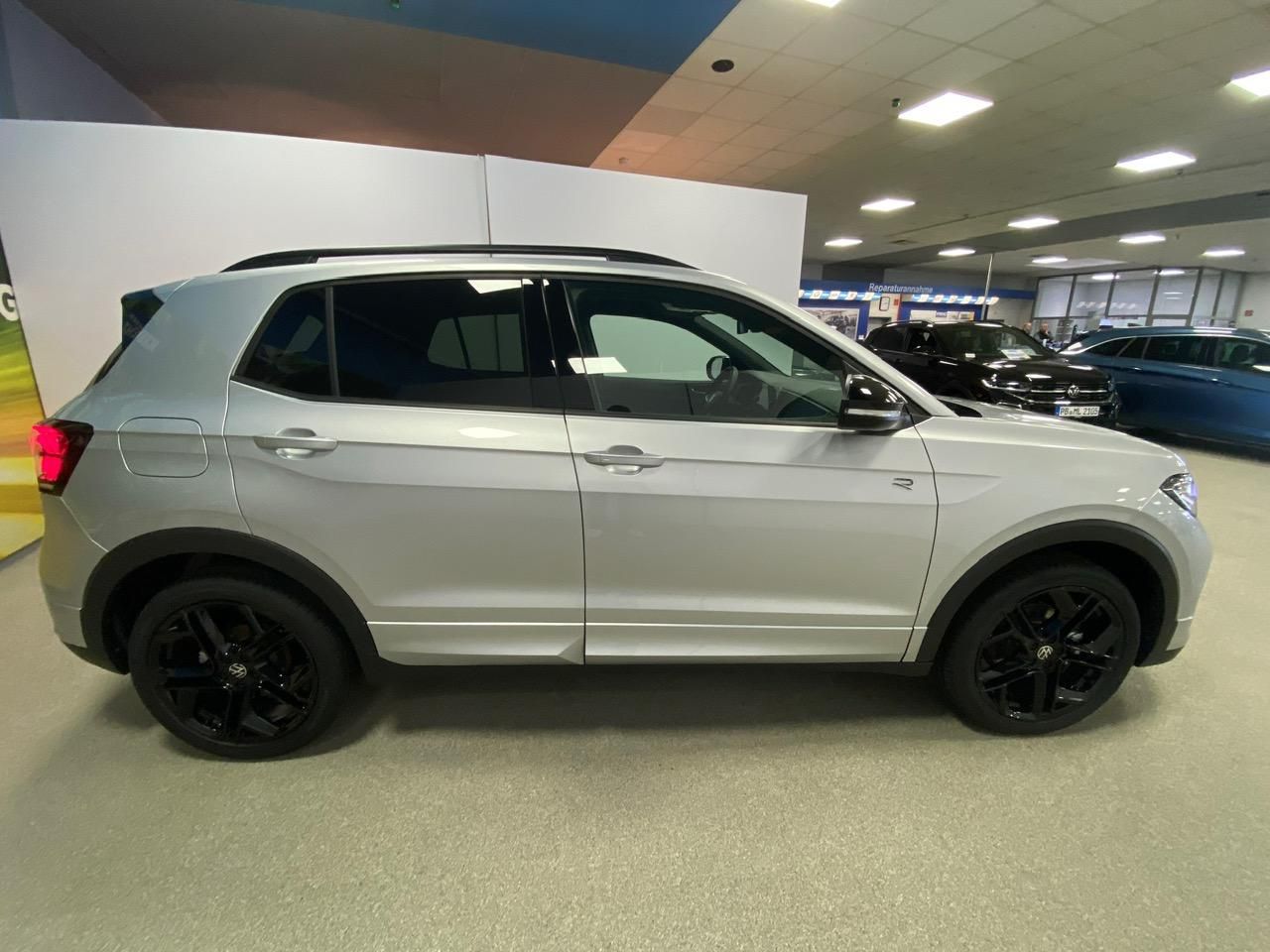 Fahrzeugabbildung Volkswagen T-Cross 1.5 TSI DSG BLACK STYLE R-Line+AHK+ACC++