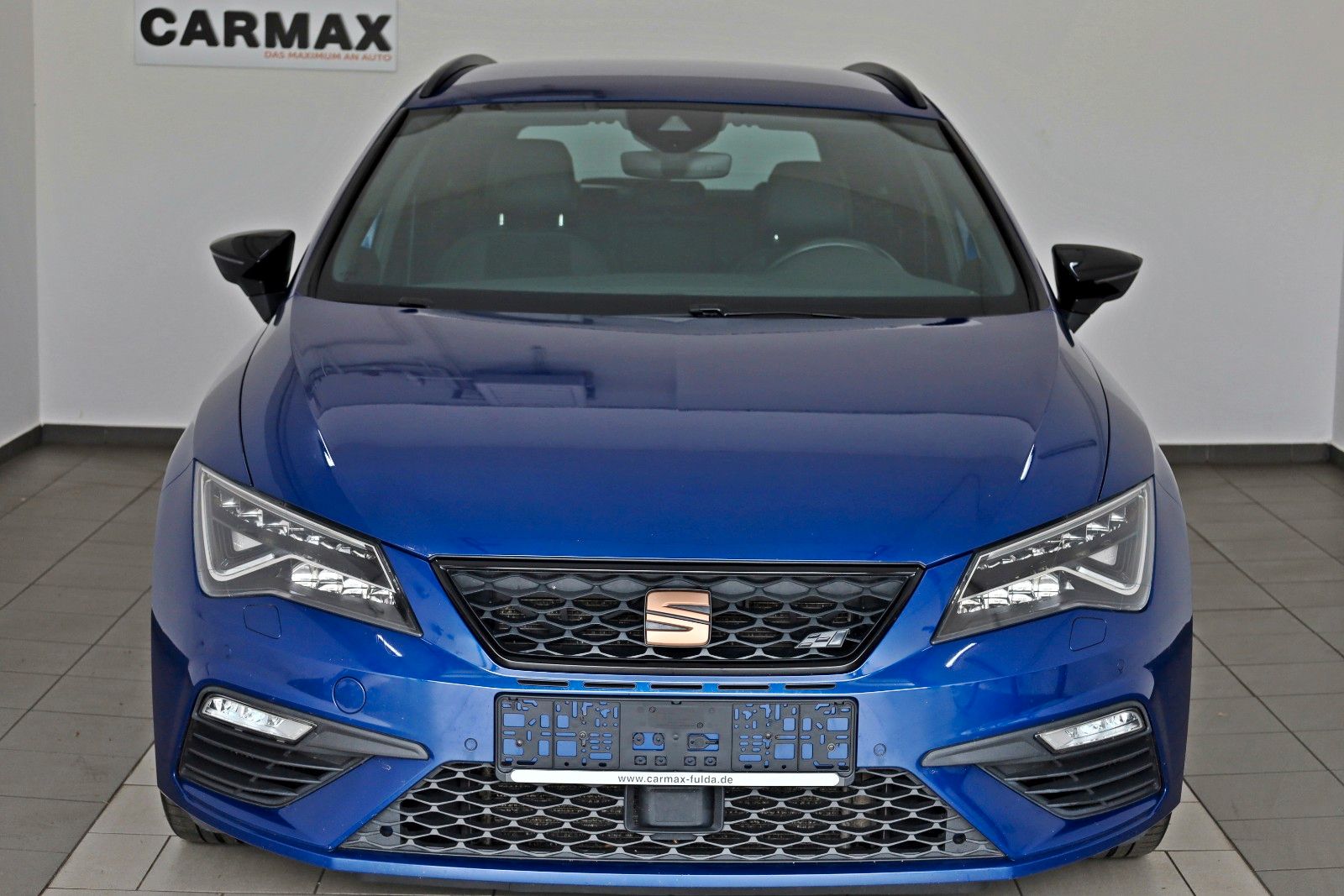 Fahrzeugabbildung SEAT Leon ST Cupra 300 4Drive Navi,LED,Kamera,ACC,DCC