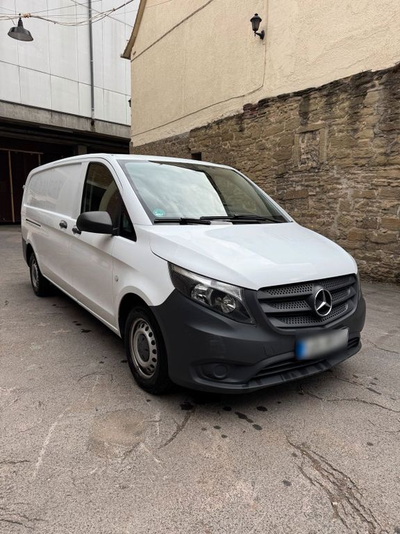 Image of Mercedes-Benz Vito
