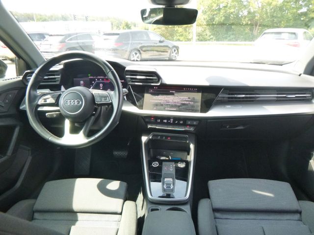 Fahrzeugabbildung Audi A3 Limo 30 TDI >AUT/NAVI/Sitzheiz/PDC<