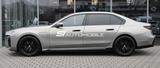 BMW 750e xDrive M-Sport °SHADOW°EXEC.DRIVE°INTEGRAL - graue BMW 750