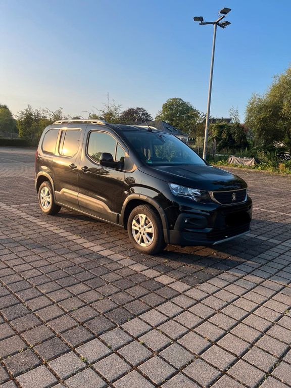 Image of Peugeot Rifter