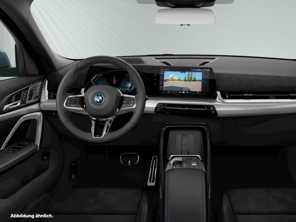BMW iX2 - Bild 5