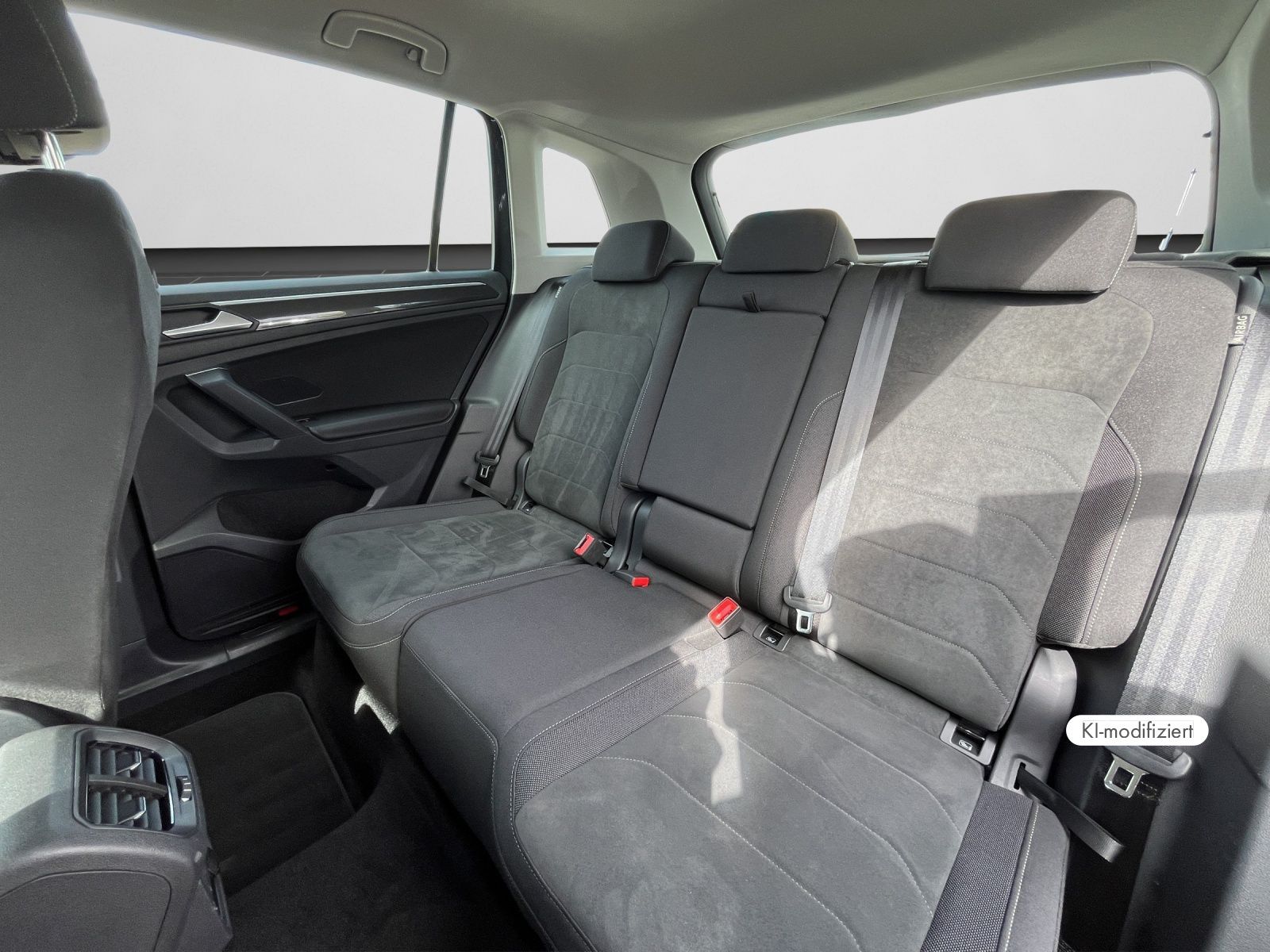 Volkswagen Tiguan - Bild 15
