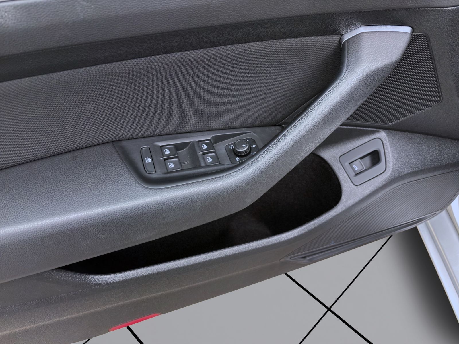 Volkswagen Passat Variant - Bild 11