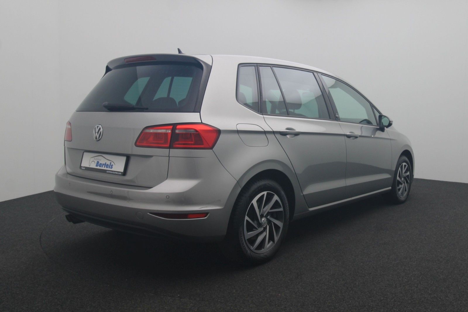 Fahrzeugabbildung Volkswagen Golf VII Sportsvan 1.4 Sound BMT/Start-Stopp