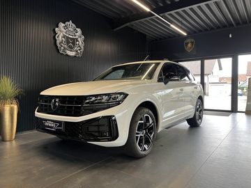 Volkswagen Touareg 3.0 TDI V6 4M R-Line/AHK/PANO/HUD/ACC/20