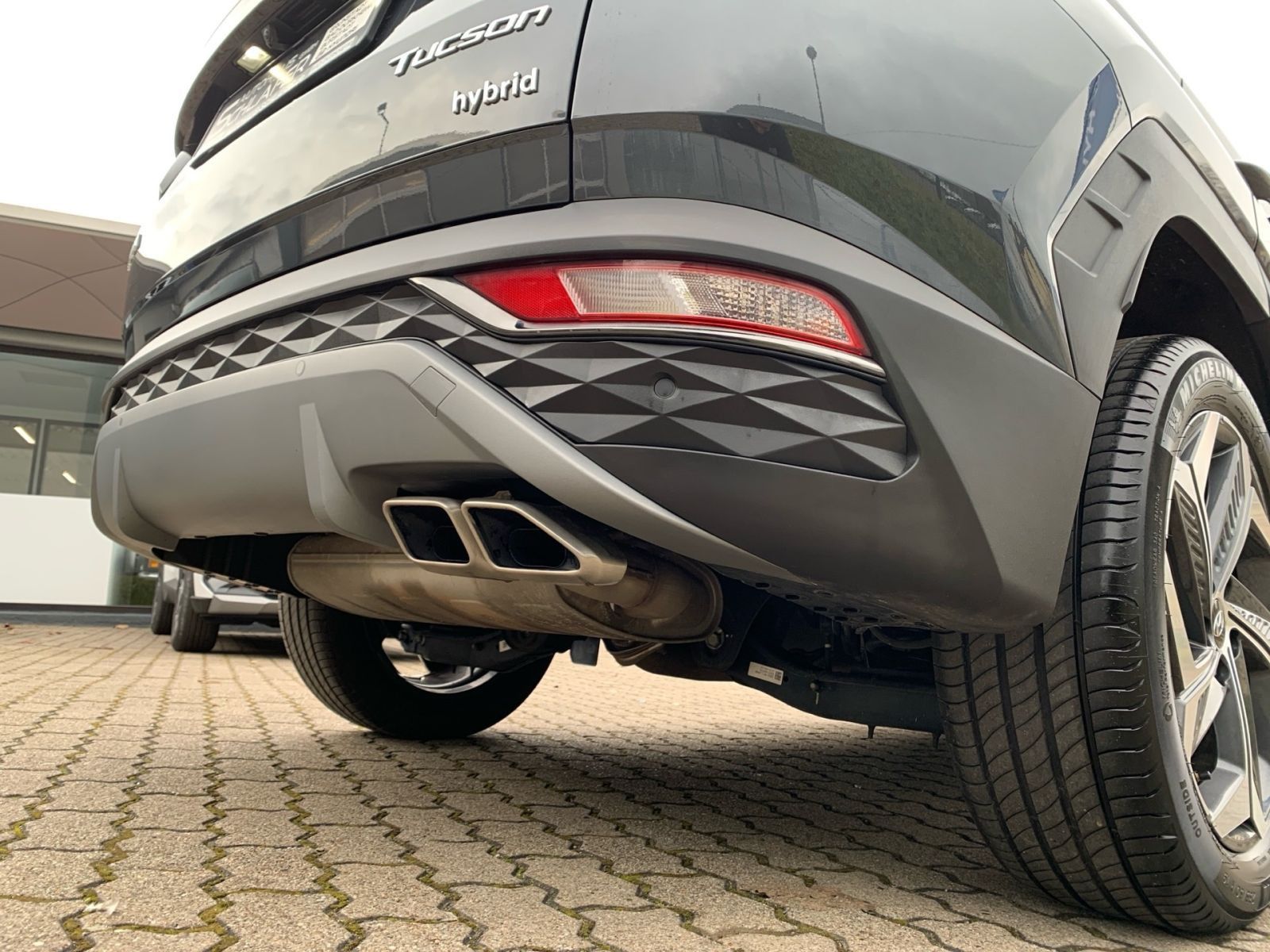 Fahrzeugabbildung Hyundai TUCSON 1.6 T-GDI Prime Hybrid