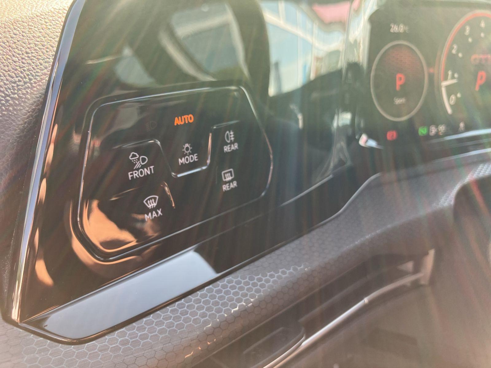 Volkswagen Golf VIII 2.0 TSI DSG GTI Clubsport LED/APP, миниатюра 15