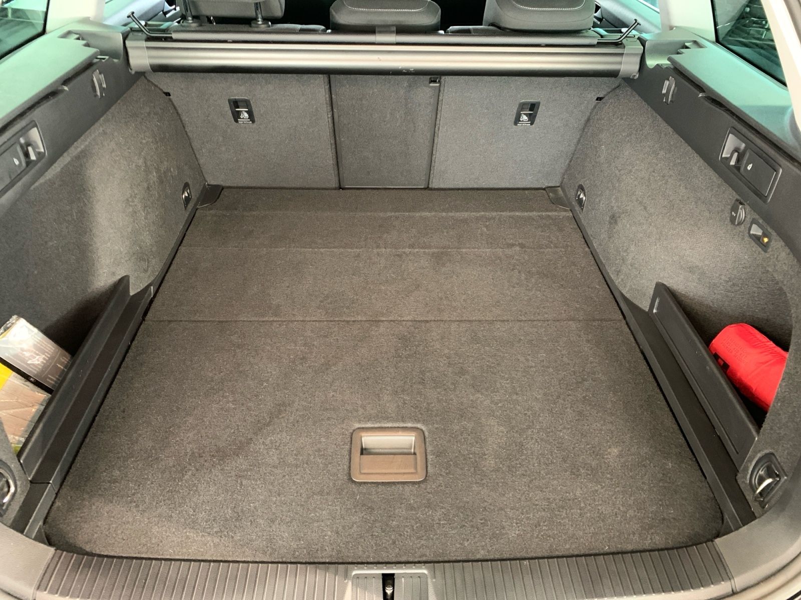 Volkswagen Passat Variant - Bild 12