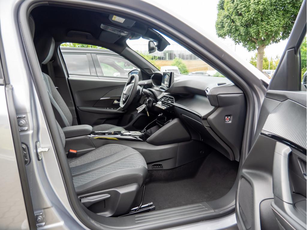 Peugeot 2008 1.2 Hybrid 110 Allure KLIMA SHZ NAVI LED