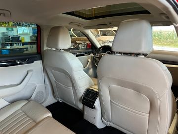 Skoda Superb Lim. L&K 4x4 *Leder*TÜV*Sitzh.*Sitzbelüft