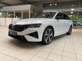 Skoda Octavia Combi RS 2,0 TSI 195 kW 7-Gang-DSG Verfü - Skoda Jahreswagen: Automatik