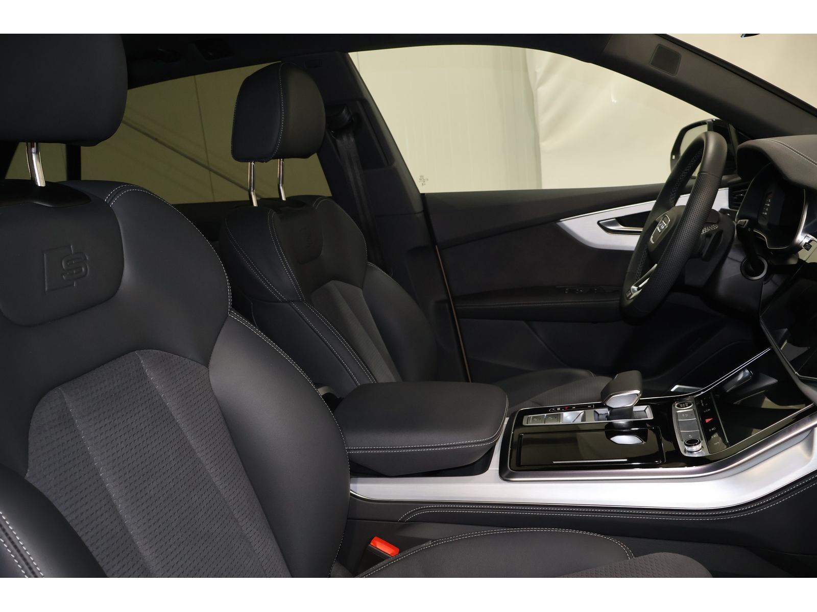 Audi Q8 55 TFSI quattro S line*B&O*PDC*R-Kamera * foto 7