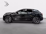Audi Q6 SUV e-tron quattro*TechPro*HUD*PANO*AHK* - schwarze Audi Q6 e-tron