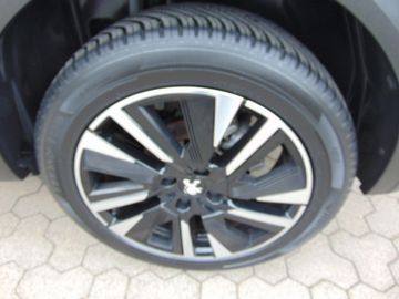 Bild 16 Peugeot 2008 GT