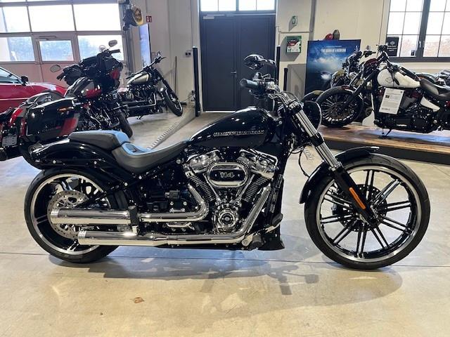 Harley-Davidson FXBRS  Breakout 114 CUI mit Kesstech Auspuff