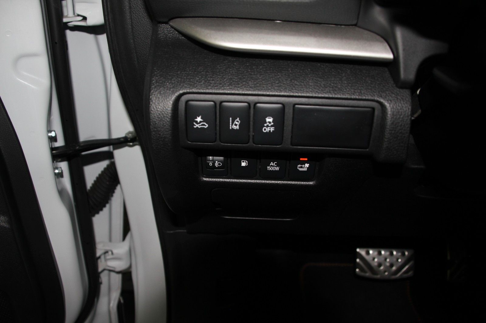 Fahrzeugabbildung Mitsubishi Eclipse Cross PHEV Select
