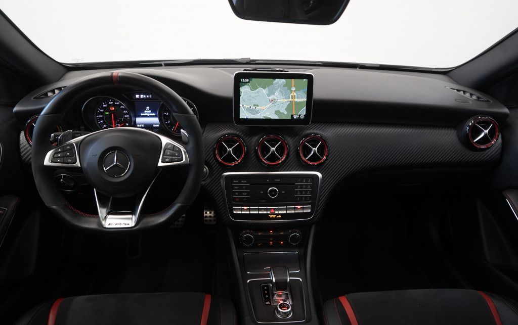 Mercedes Benz A 45 Amg