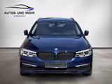 BMW 5 Touring 530 d xDrive*Panorama*Head-UP*Leder* - blaue BMW 530