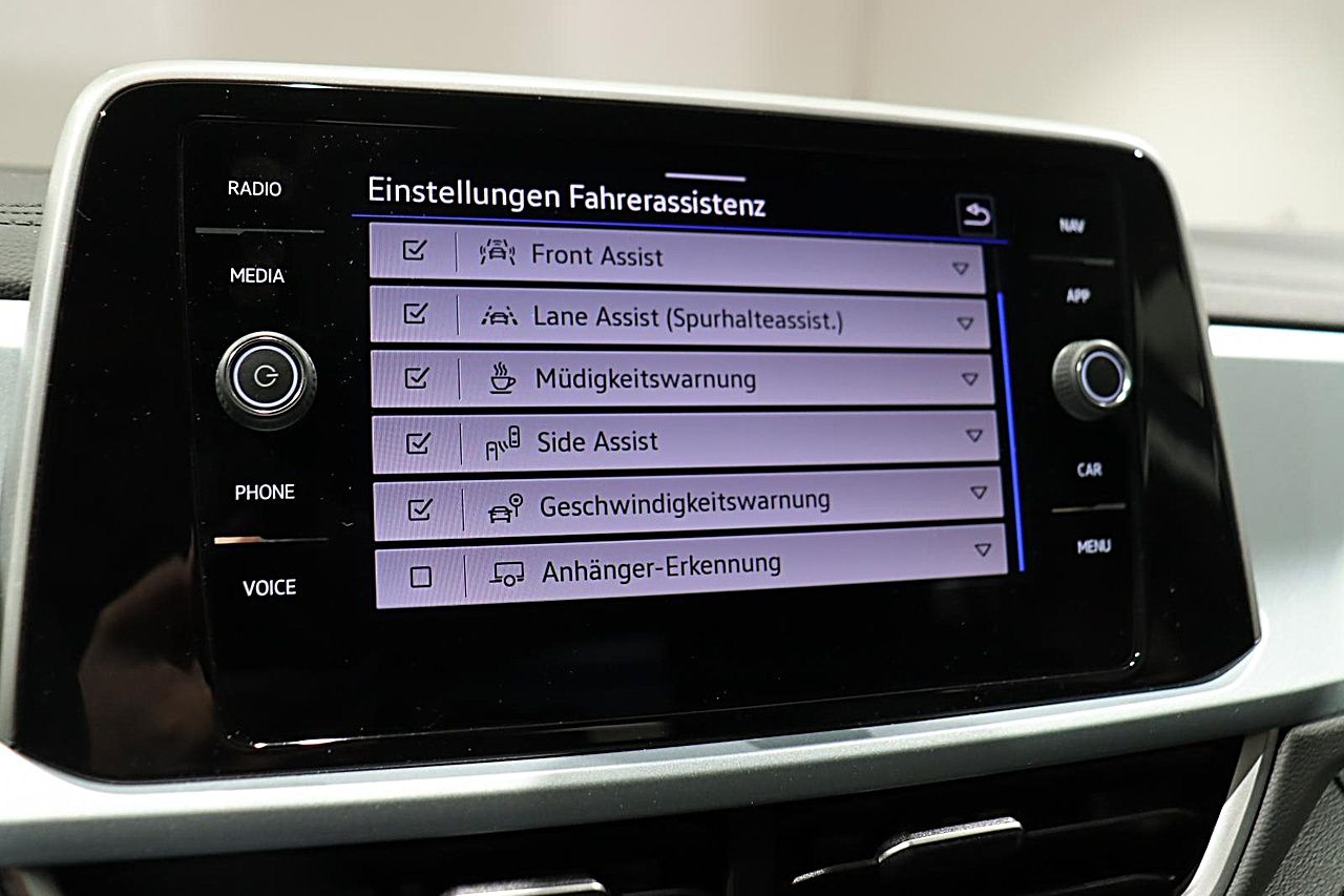 Volkswagen T-Roc - Bild 13