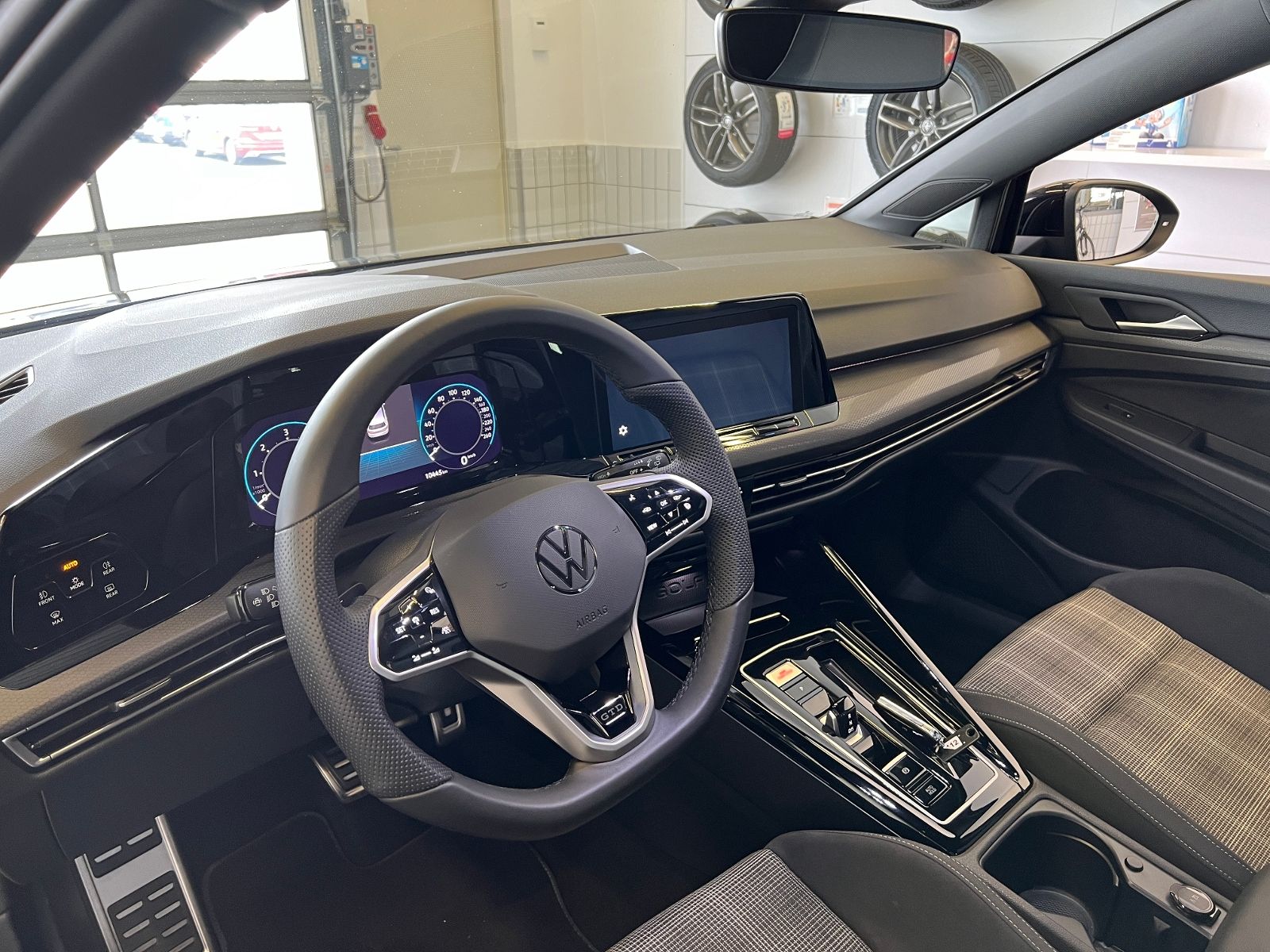 Fahrzeugabbildung Volkswagen Golf VIII GTD 2.0 TDI DSG *Black Style, AHK, LED