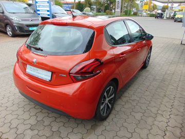 Bild 5 Peugeot 208 Active