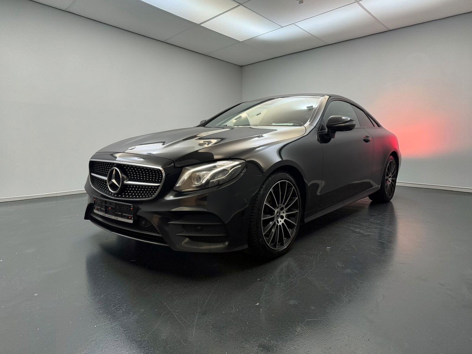 MERCEDES-BENZ E 220 d Coupe AMG LINE*WIDE*PANO*360*BEAM*