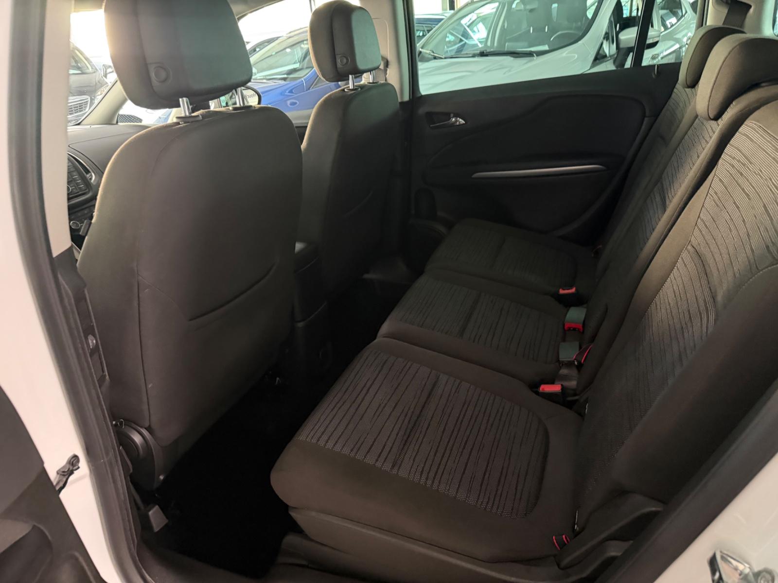 Opel Zafira C Tourer Style 7Sitzer 1-Hand *98.000km*