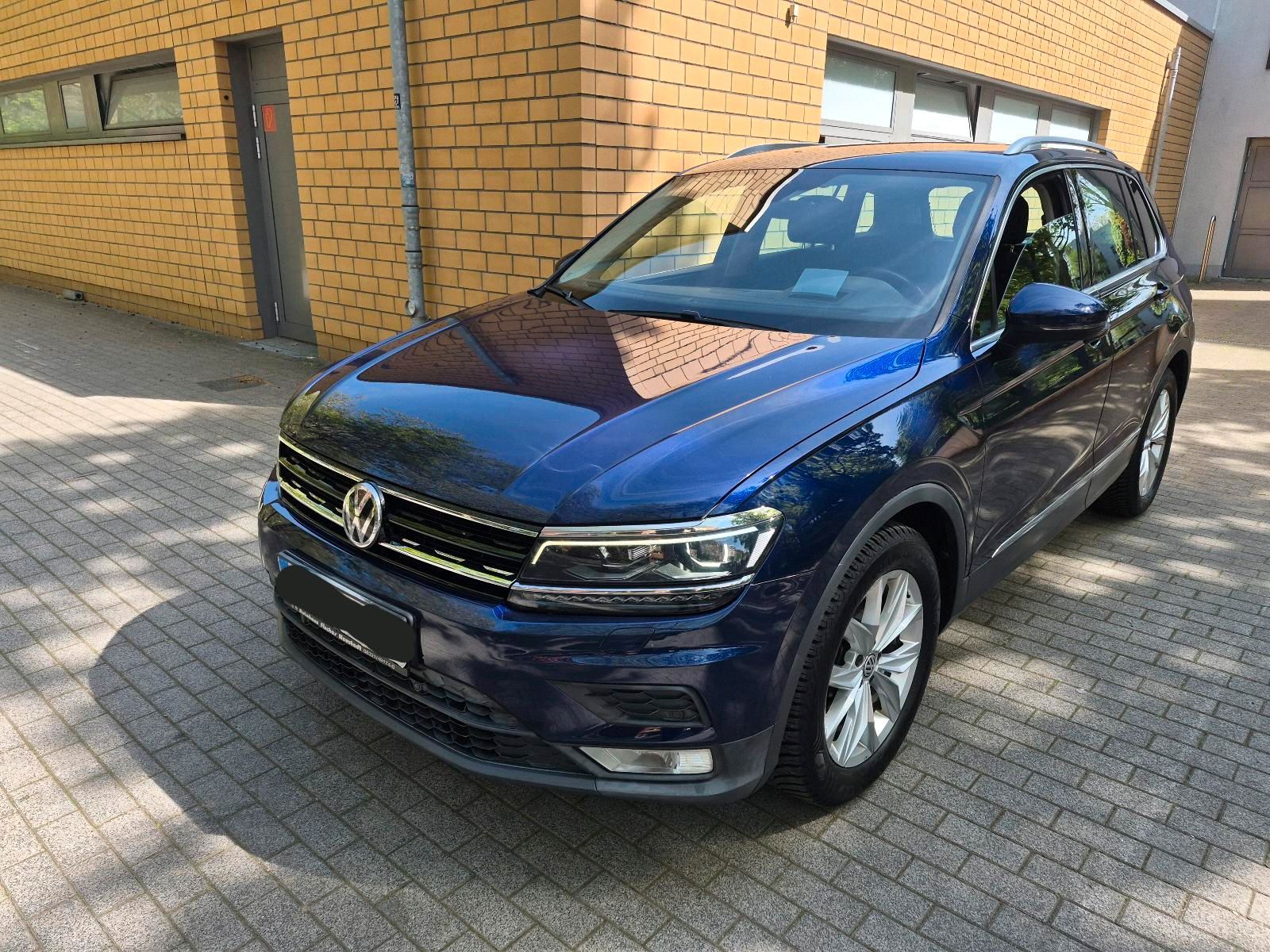 VW Volkswagen Tiguan  Automatik 1Hand