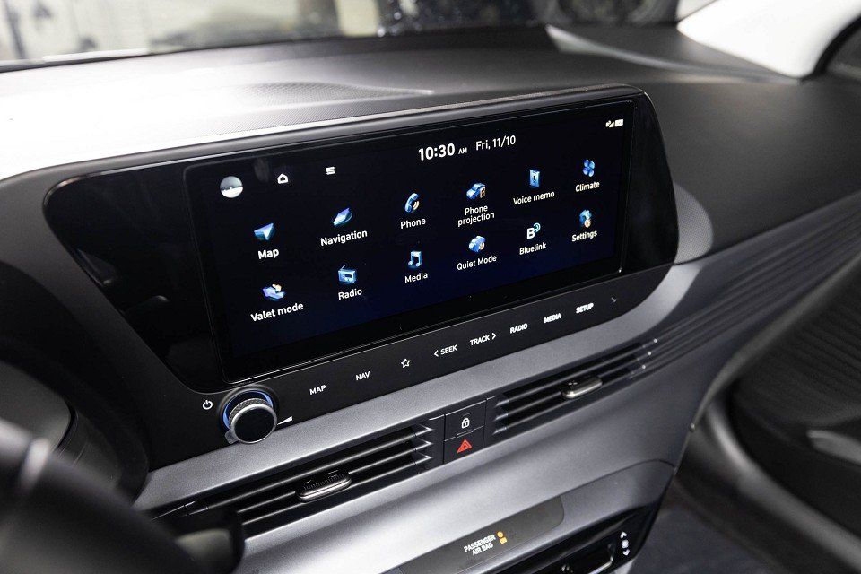 Fahrzeugabbildung Hyundai BAYON 1.0T 100PS DCT Prime Assi