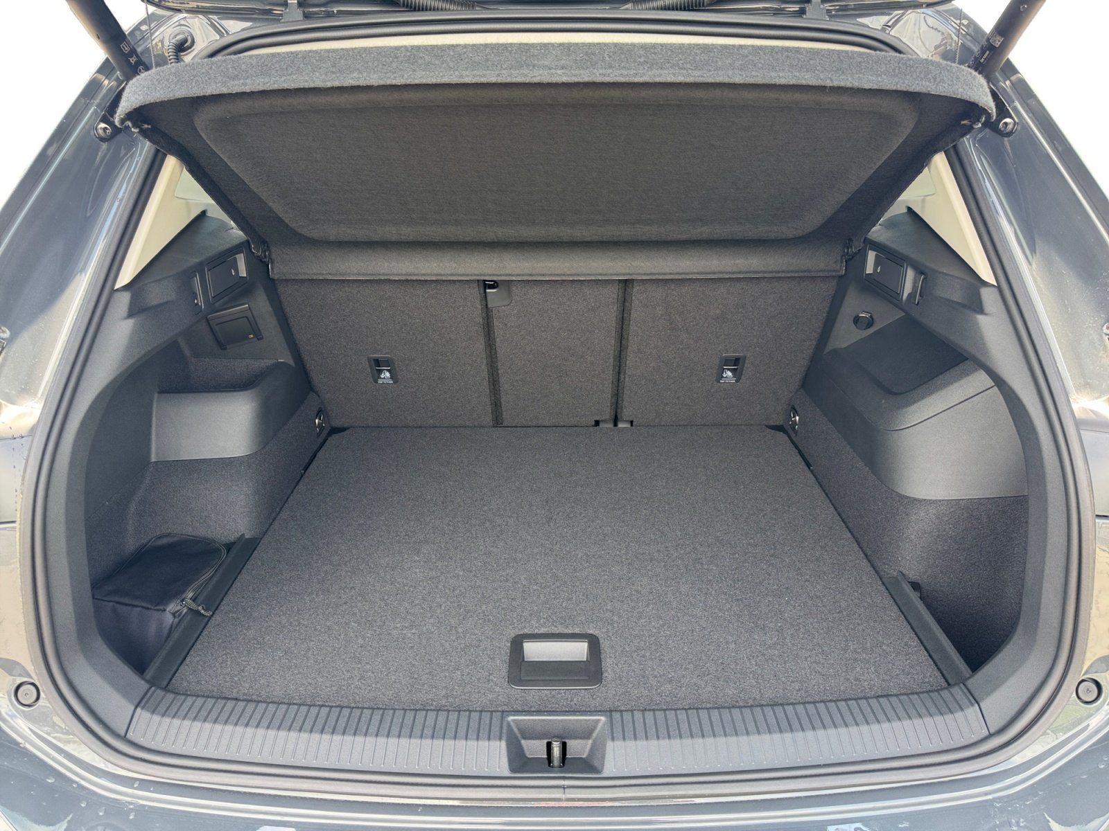 Volkswagen Tiguan - Bild 7