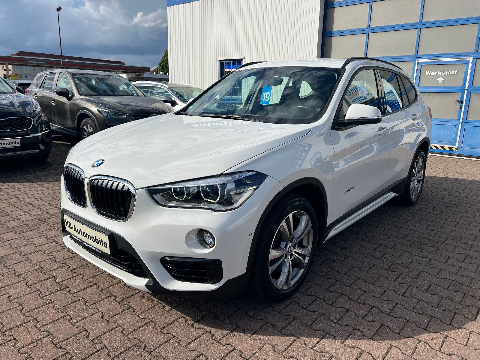 BMW X1 - 1