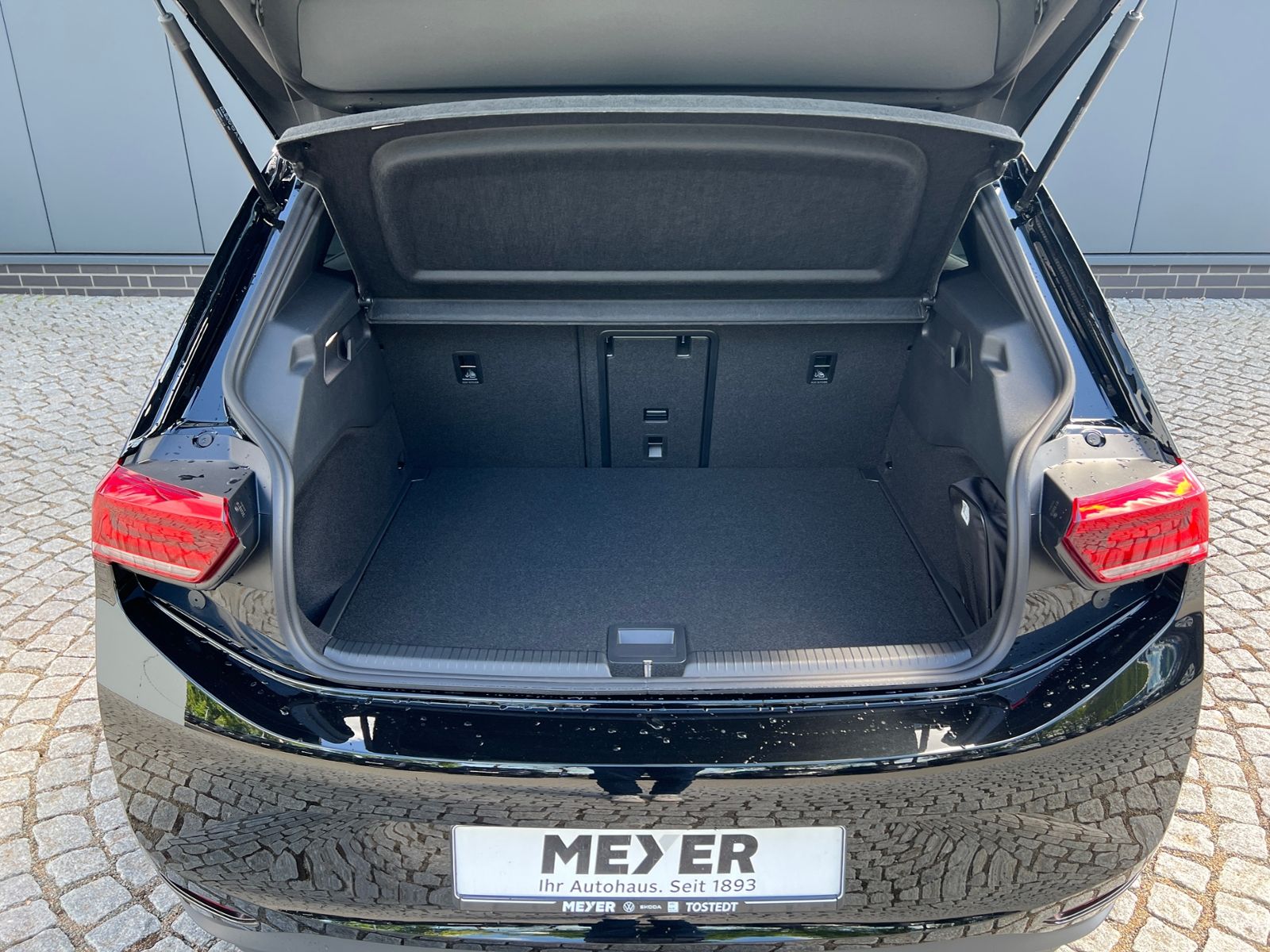 Fahrzeugabbildung Volkswagen ID.3 Pure 52 kWh *Wärmepumpe, Navi, 18''-LM*