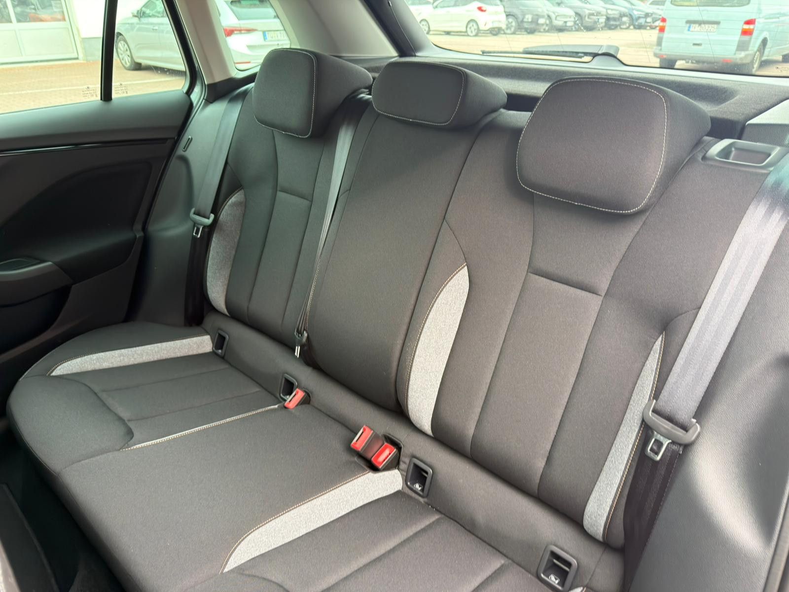 Fahrzeugabbildung SKODA Kamiq Selection