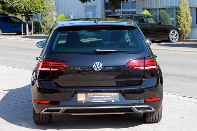 Fahrzeugabbildung Volkswagen Golf VII Lim Highline BMT/Start-Stopp R-Line