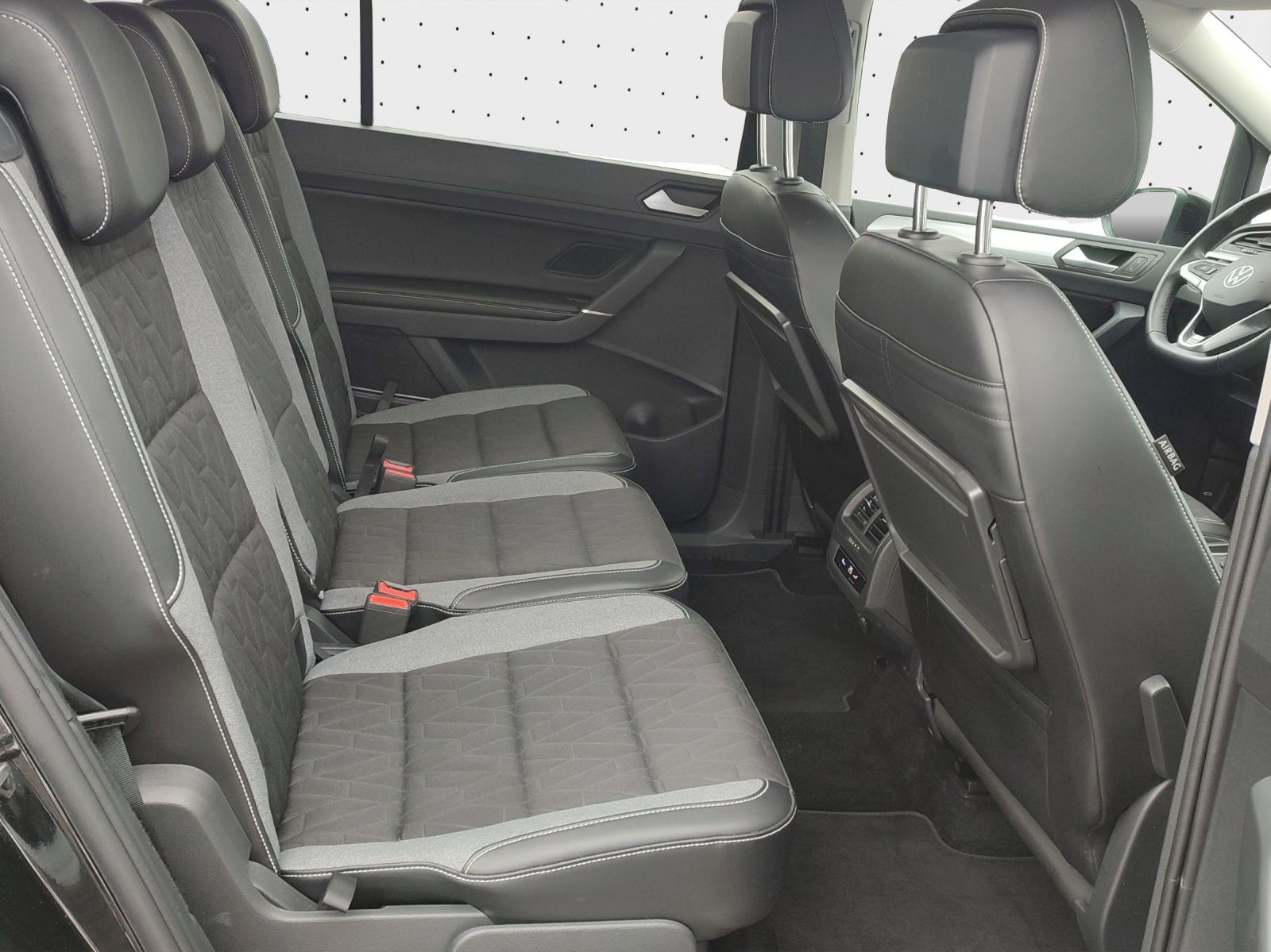 Volkswagen Touran - Bild 17