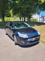 Citroën C4 Schräghecklimousine  - Citroën C4 mit Benzin-Antrieb: Coupé