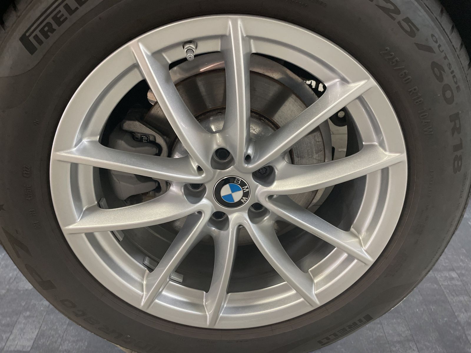 BMW X3 xDrive20i Navi AHK Kamera Pano.Dach LED foto 11