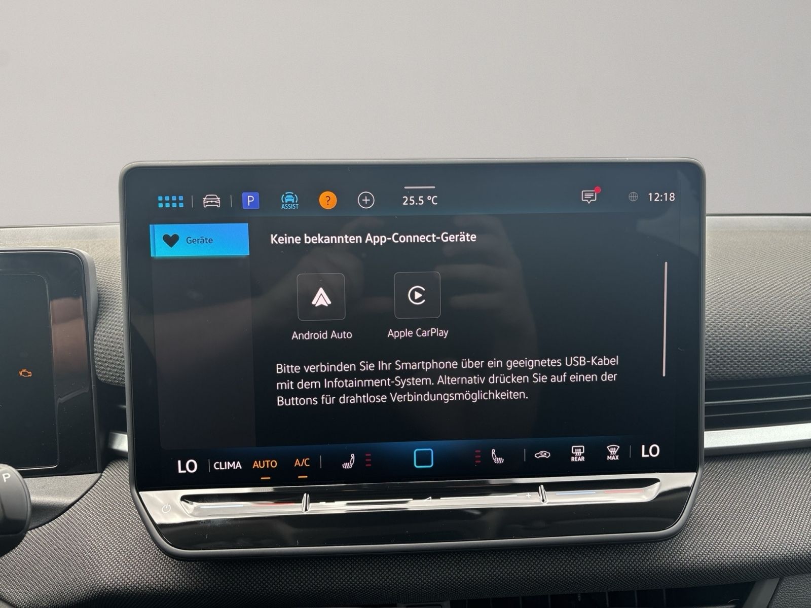 T-Roc Life 1.5 eTSI, Energy, AHK, ACC, Navi DSG