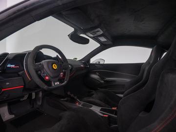 2019 Ferrari 488 PISTA — миниатюра 14