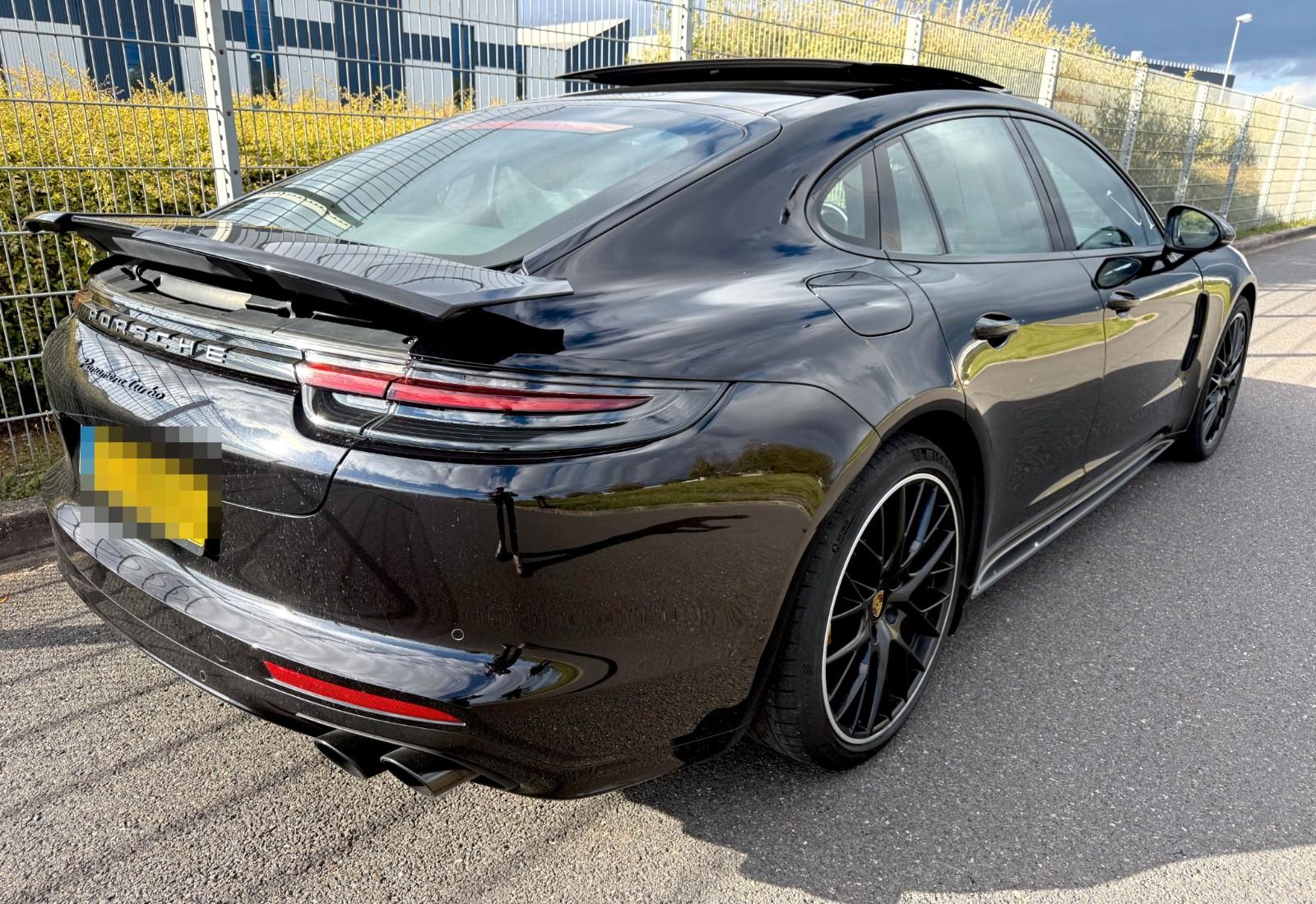 Porsche Panamera Turbo  4.0 V8 Sport Design Keramik
