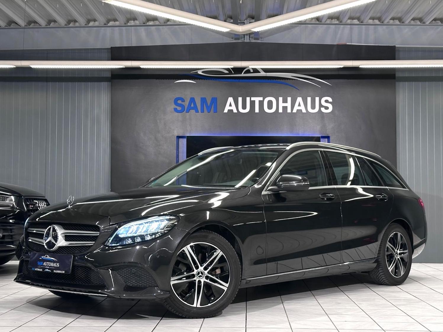 Mercedes-Benz C 200d T Avantgarde Aut. /LED/R-KAM/AMBIENTE/NAV