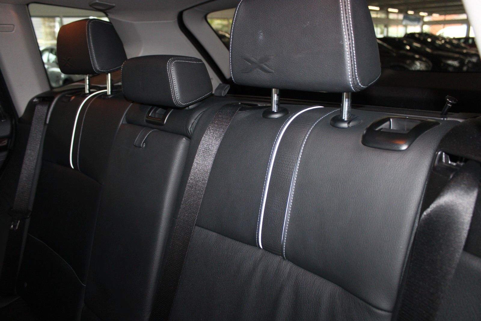 Fahrzeugabbildung BMW X3 xDrive28i xLine Aut. AHK HUD LEDER STDHZ uvm.