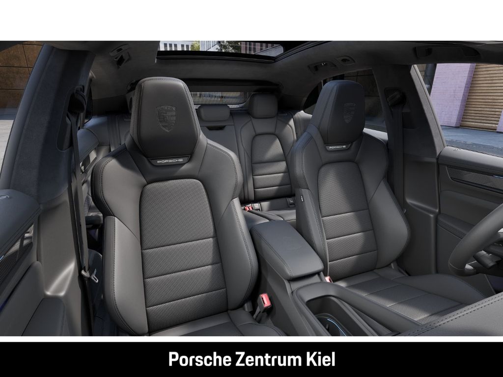 PORSCHE Macan 2024