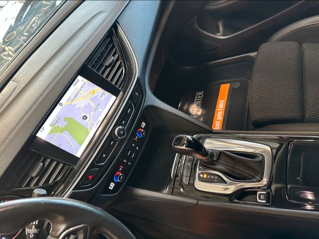 MYAUTOCENTER – Gebraucht- und Jahreswagen mit Werkstattservice in Pfaffenhofen Opel Insignia *KEYLESS*TEM*AHK*LKHZ*NAV*KLIMAAUTOM*