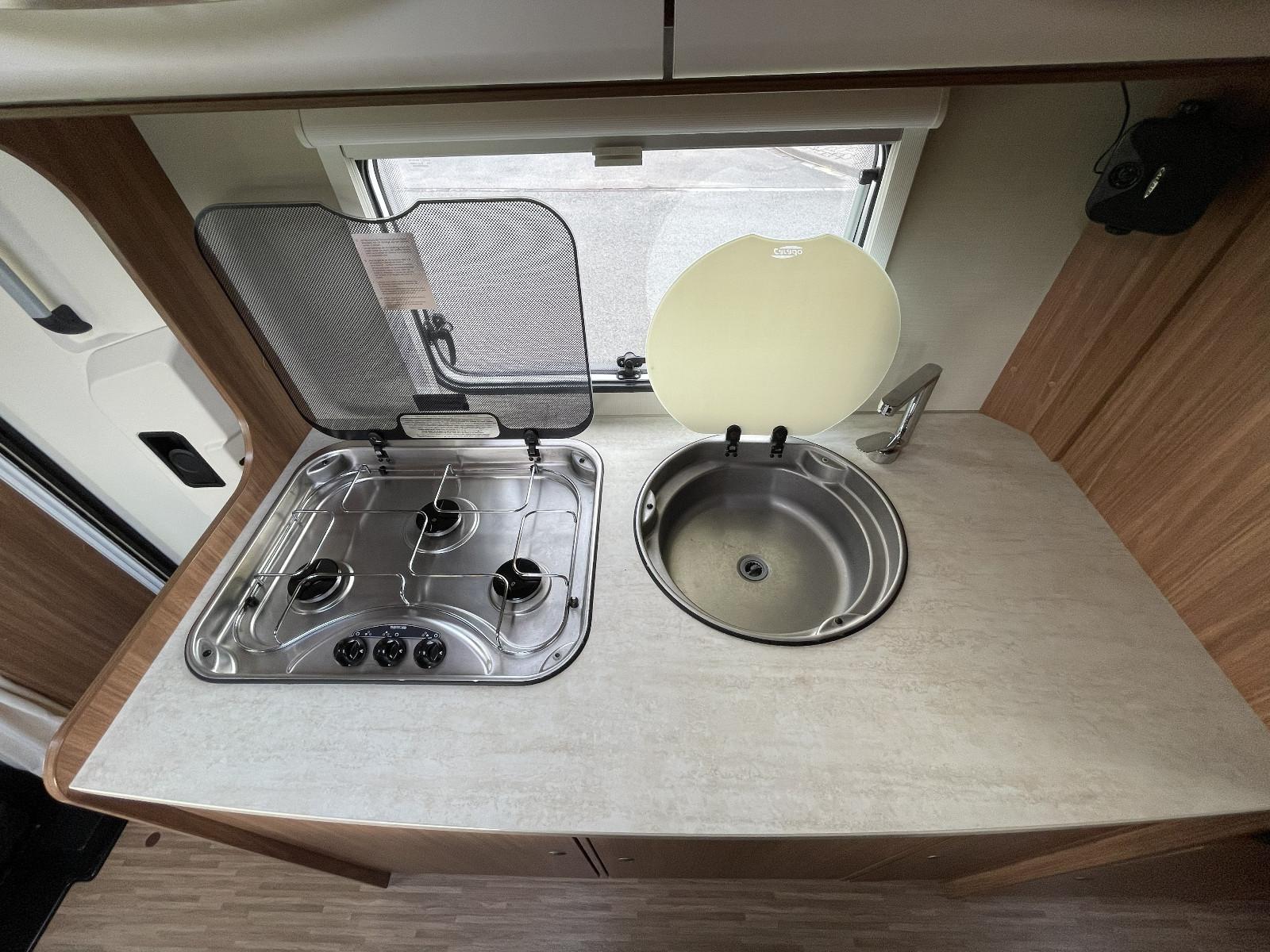 Carado A 361 - *Gewerbeangebot* - 6 Schläfer -