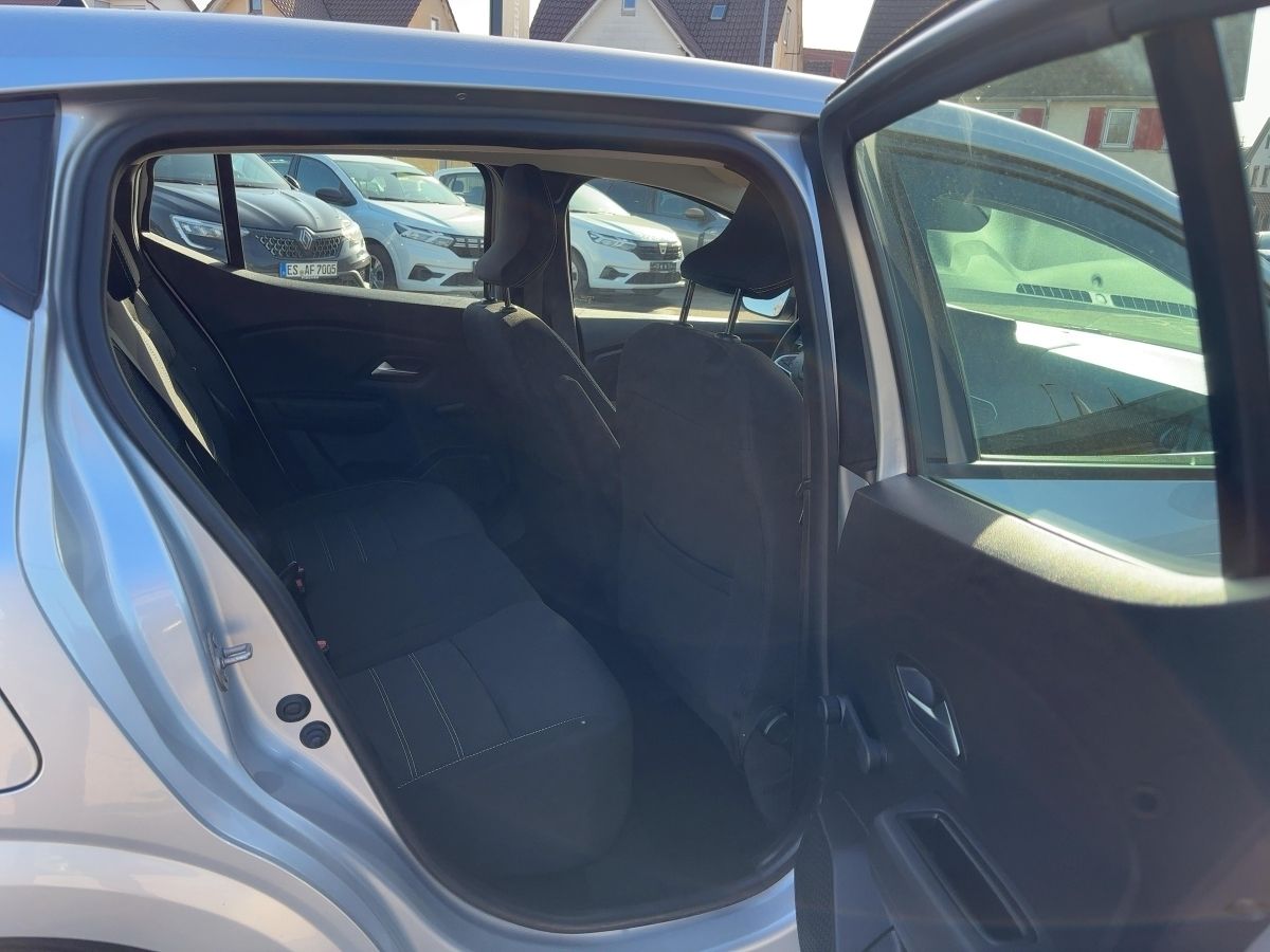 Fahrzeugabbildung Dacia Sandero Comfort TCe 90 Klimaaut.
