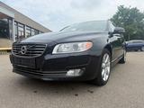 Volvo V70 Kombi Momentum - gebrauchte Volvo V70 aus dem Jahr 2014