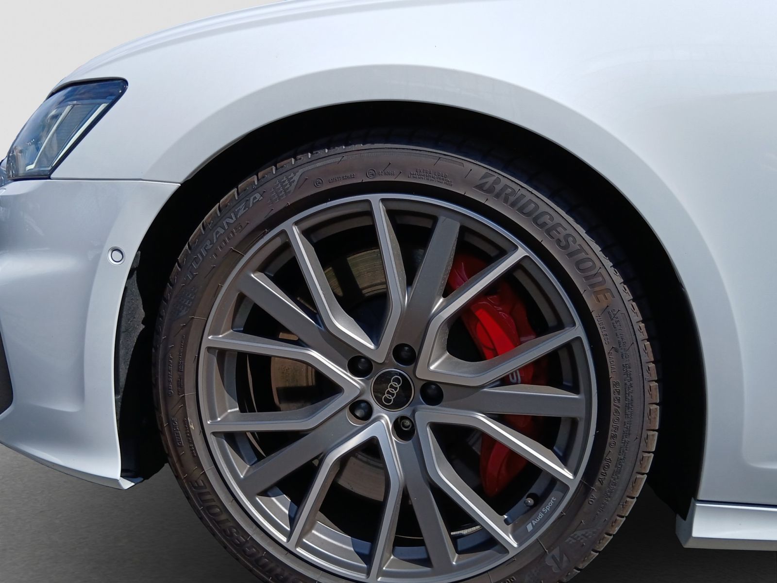 Audi S6 - Bild 21